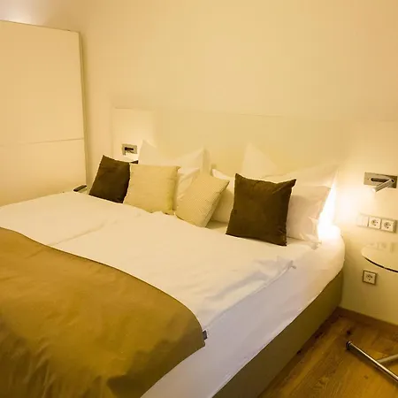 Boutique Hotel Villa Katharina-3
